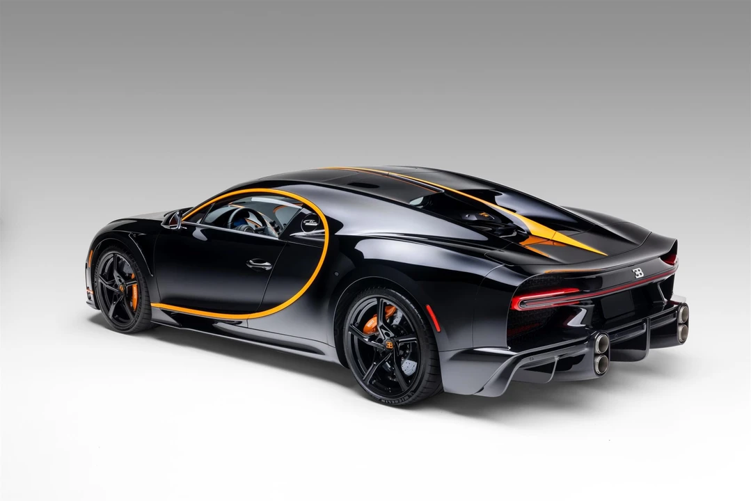 2022 Bugatti Chiron Super Sport - Image 19 of 31