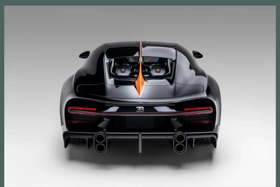 2022 Bugatti Chiron Super Sport - Image 15 of 31
