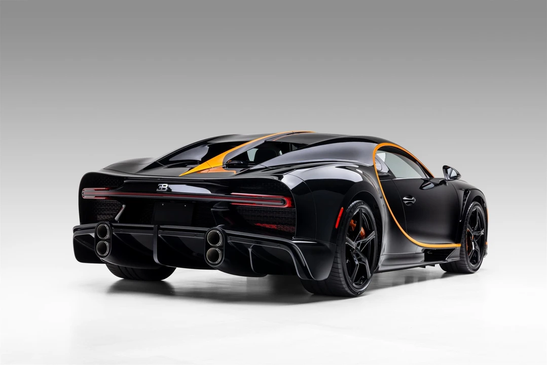 2022 Bugatti Chiron Super Sport - Image 14 of 31