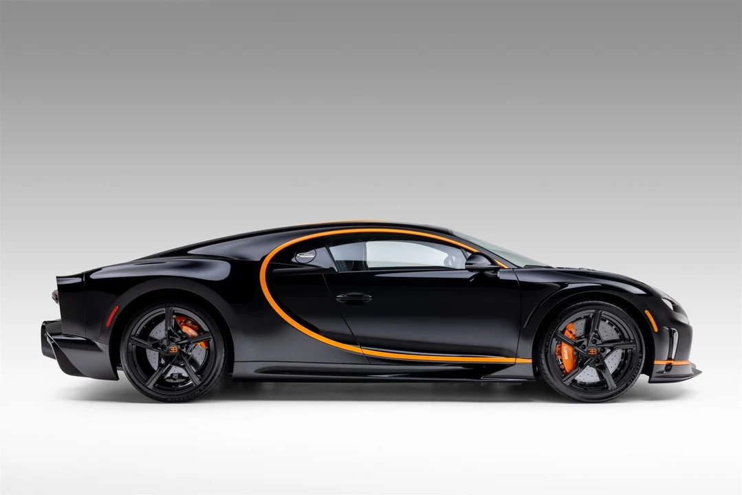 2022 Bugatti Chiron Super Sport - Image 10 of 31