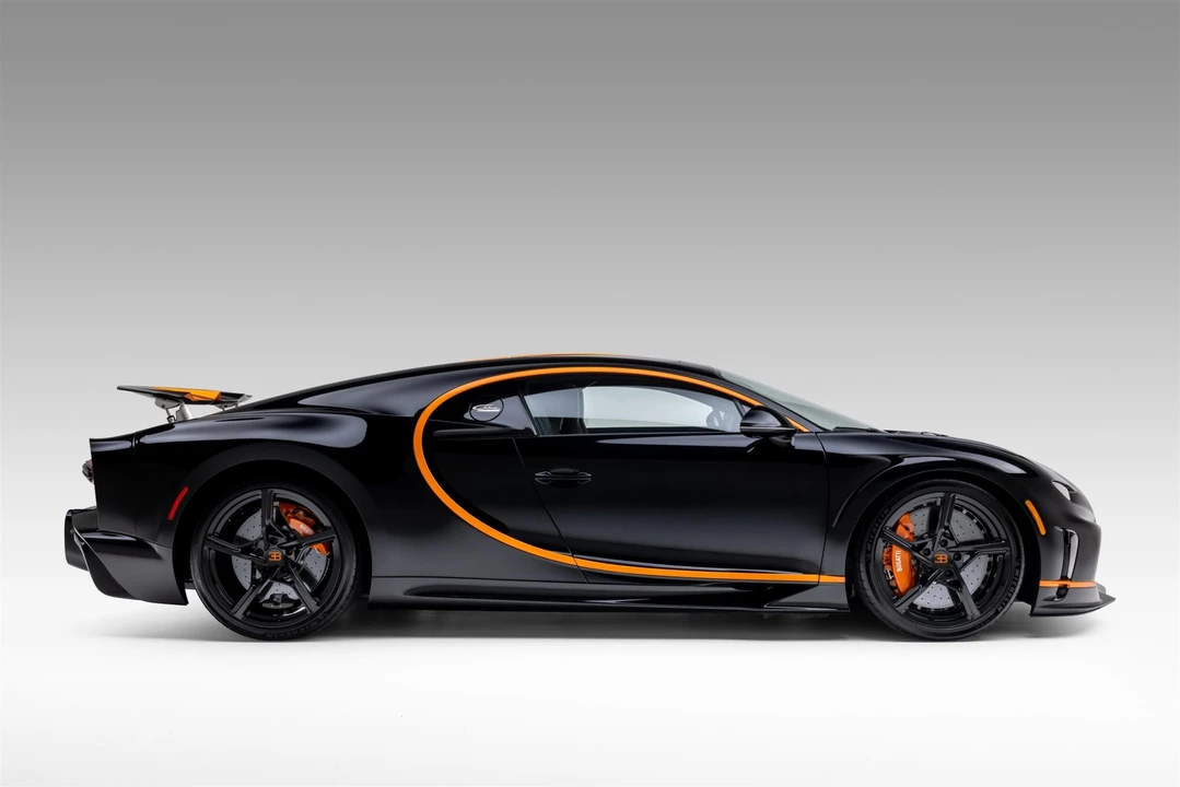 2022 Bugatti Chiron Super Sport - Image 11 of 31