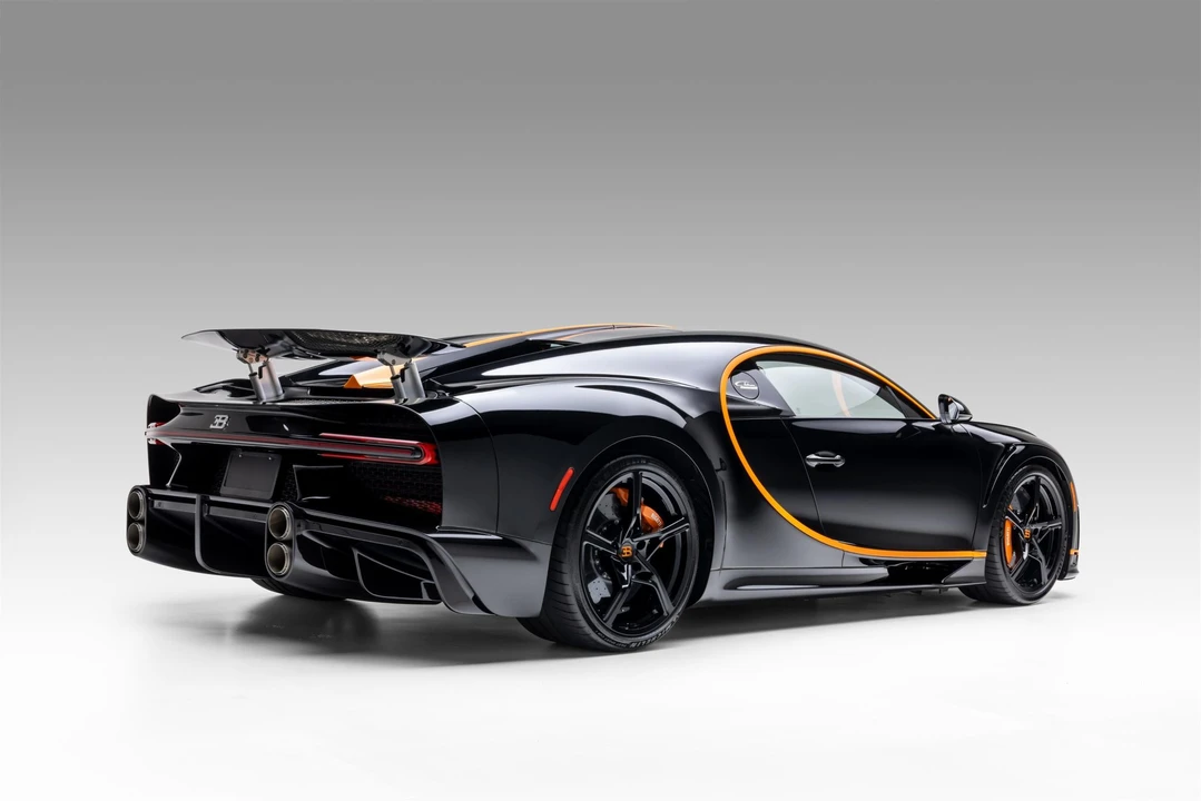 2022 Bugatti Chiron Super Sport - Image 12 of 31