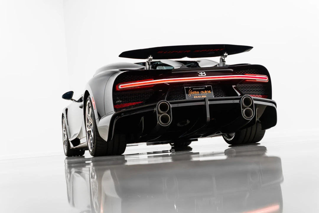 2022 Bugatti Chiron Super Sport - Image 4 of 31