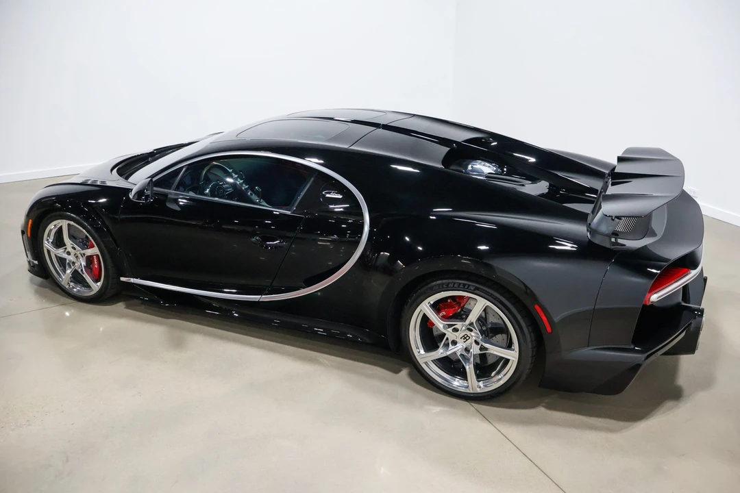 2022 Bugatti Chiron Super Sport - Image 15 of 31