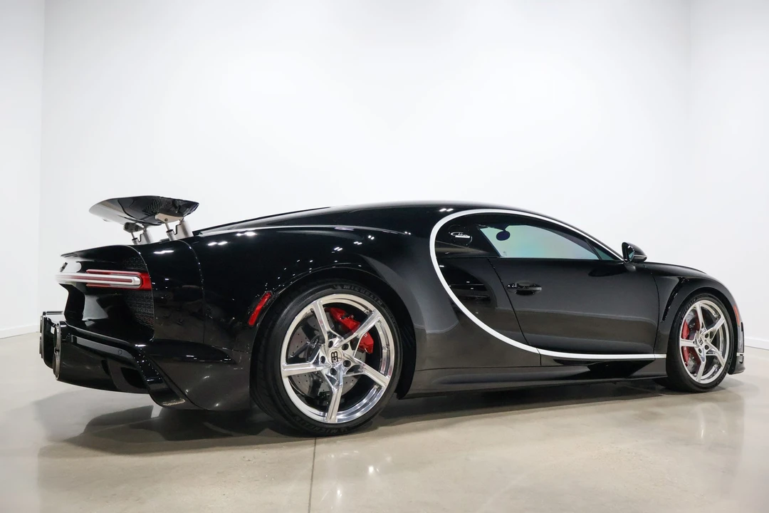 2022 Bugatti Chiron Super Sport - Image 19 of 31