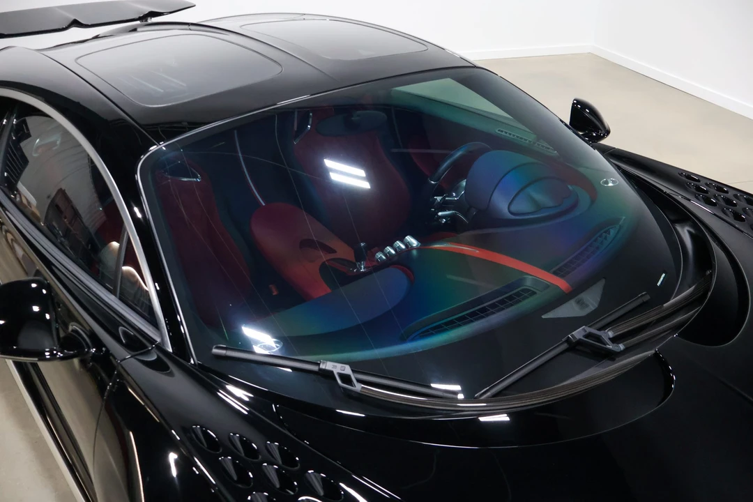 2022 Bugatti Chiron Super Sport - Image 28 of 31