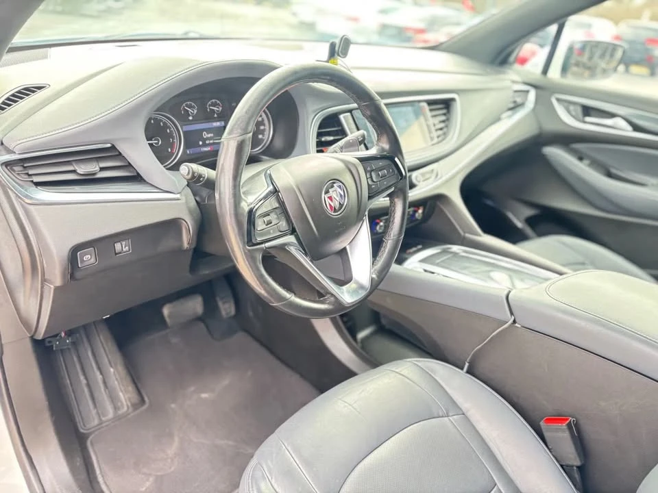 2022 Buick Enclave - Image 10 of 20