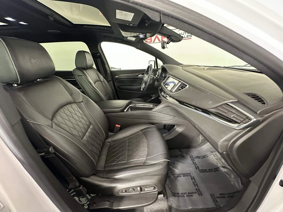 2022 Buick Enclave - Image 26 of 31