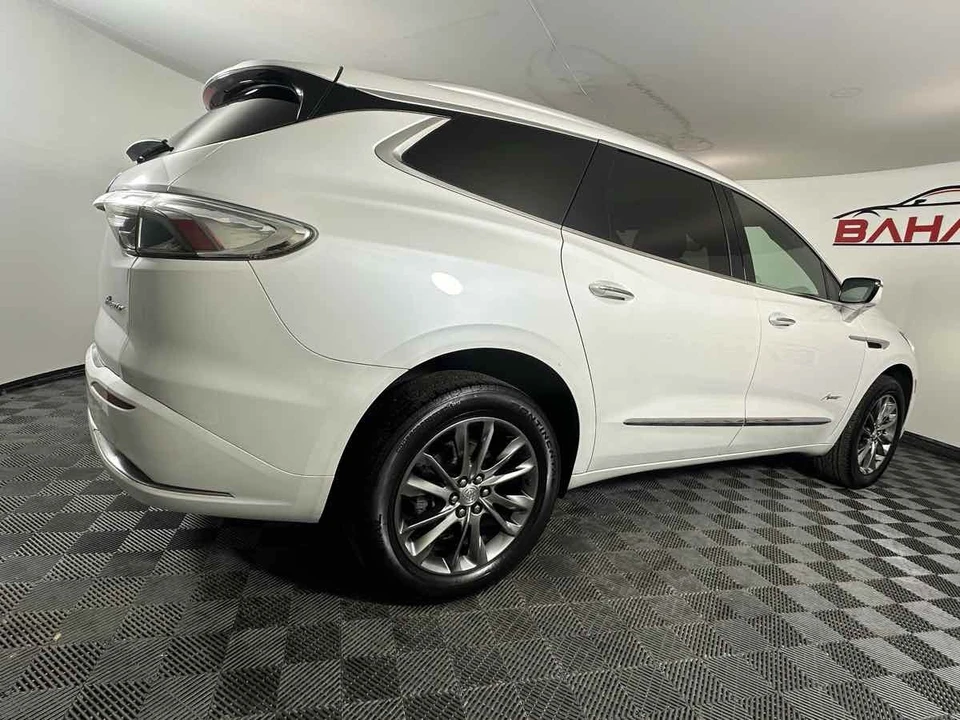 2022 Buick Enclave - Image 9 of 31