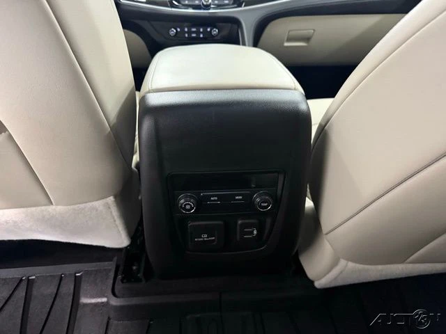 2022 Buick Enclave - Image 18 of 21