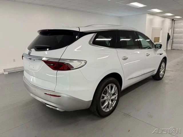 2022 Buick Enclave - Image 6 of 12