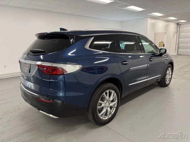 2022 Buick Enclave - Image 6 of 12