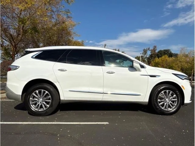2022 Buick Enclave - Image 2 of 12