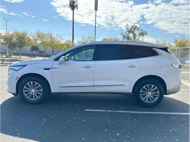 2022 Buick Enclave - Image 5 of 12