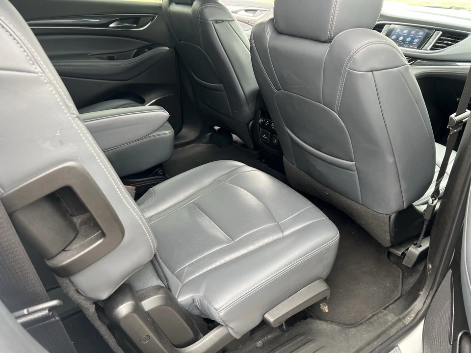 2022 Buick Enclave - Image 12 of 17