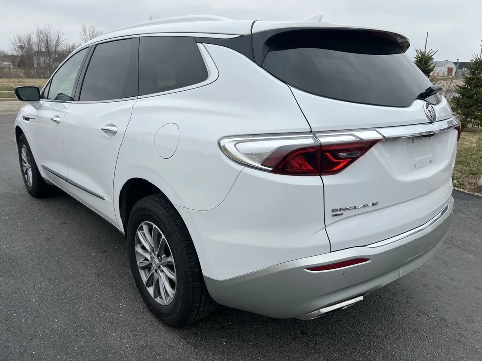 2022 Buick Enclave - Image 3 of 17