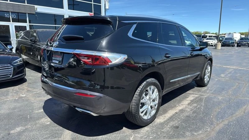 2022 Buick Enclave - Image 7 of 12