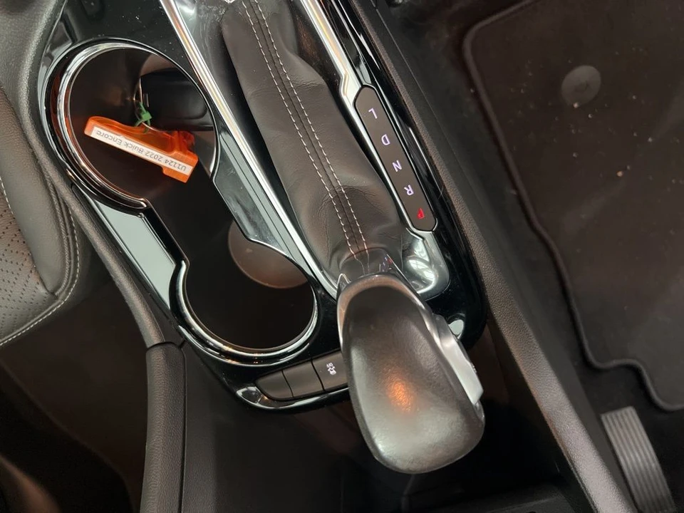 2022 Buick Encore GX - Image 14 of 21