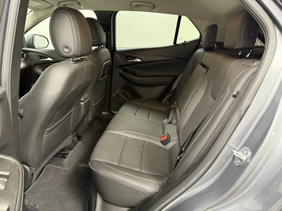 2022 Buick Encore GX - Image 17 of 21