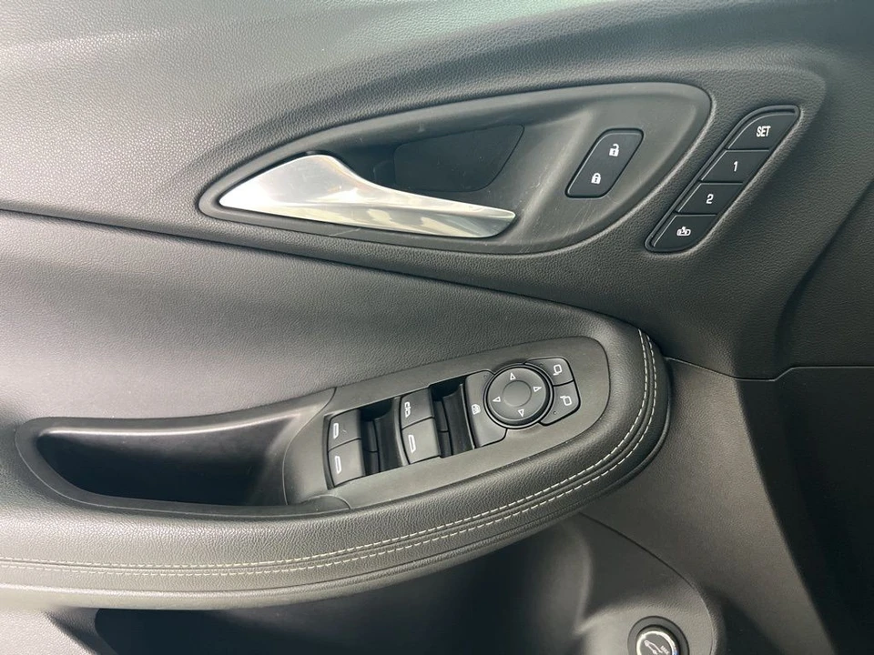 2022 Buick Encore GX - Image 20 of 21