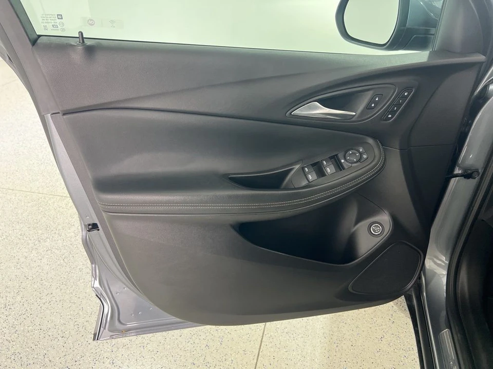 2022 Buick Encore GX - Image 19 of 21