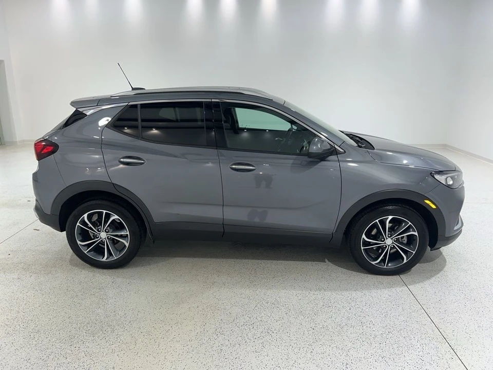 2022 Buick Encore GX - Image 6 of 21