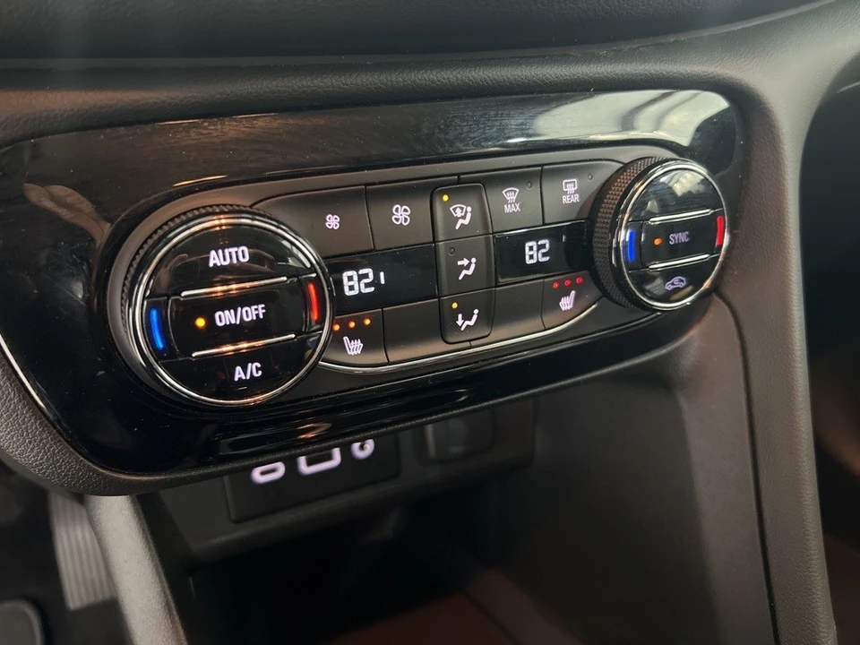 2022 Buick Encore GX - Image 16 of 21