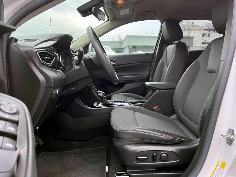 2022 Buick Encore GX - Image 10 of 21