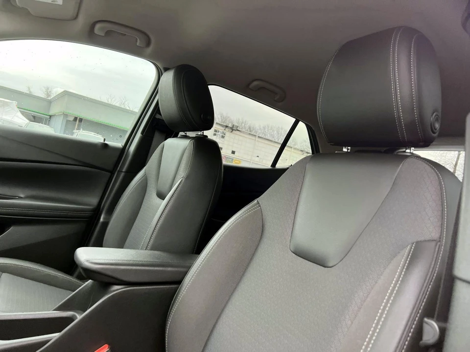 2022 Buick Encore GX - Image 13 of 21
