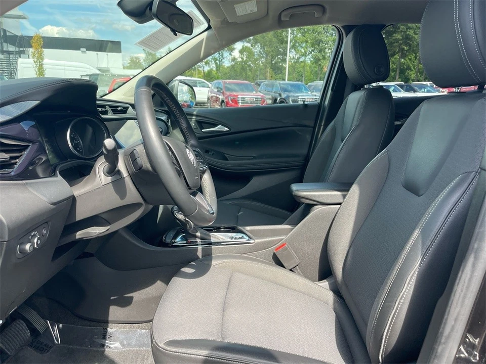 2022 Buick Encore GX - Image 9 of 12