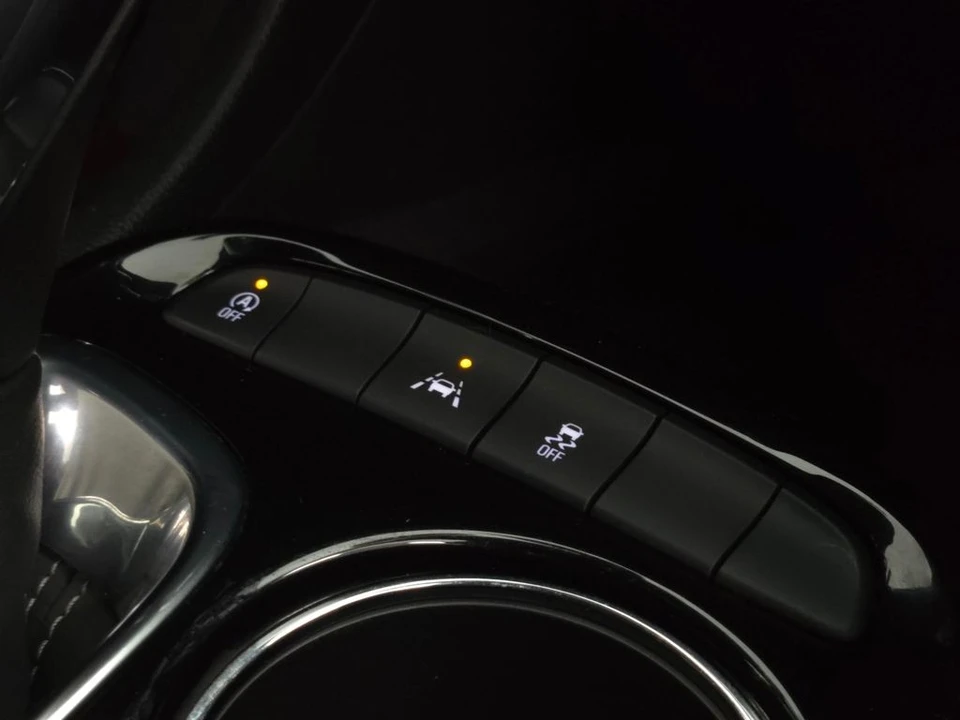 2022 Buick Encore GX - Image 5 of 12