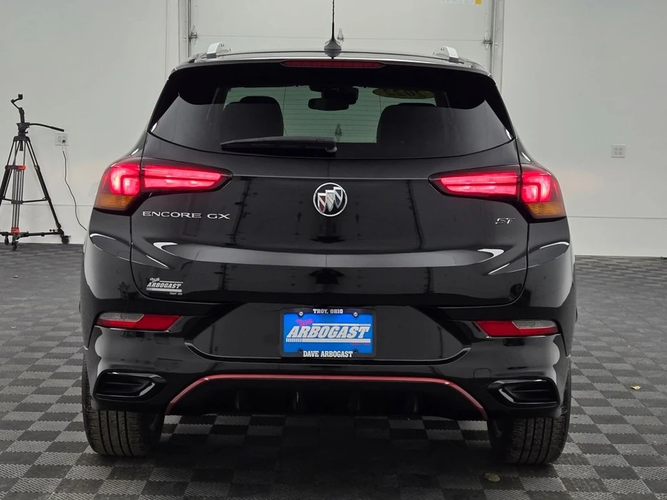 2022 Buick Encore GX - Image 9 of 12