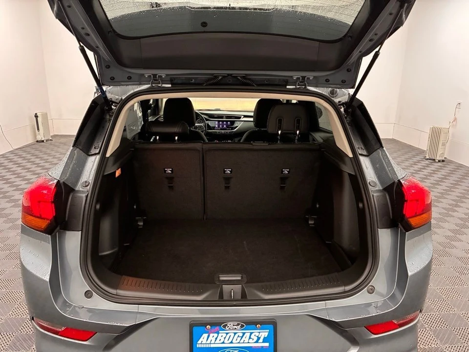 2022 Buick Encore GX - Image 10 of 12