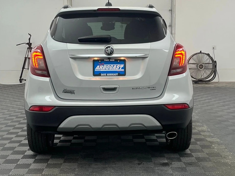 2022 Buick Encore - Image 11 of 12