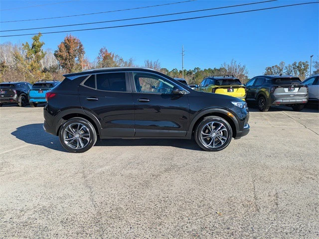 2022 Buick Encore - Image 3 of 21
