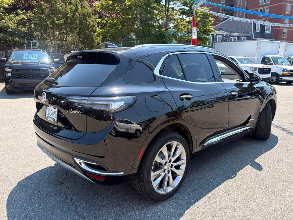 2022 Buick Envision - Image 5 of 18