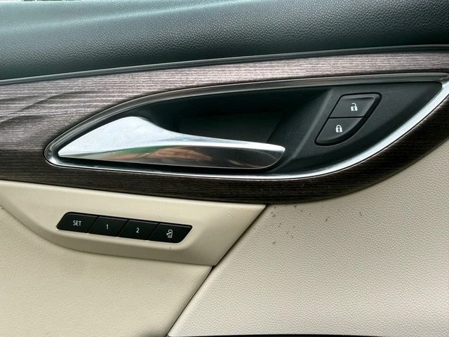 2022 Buick Envision - Image 12 of 12