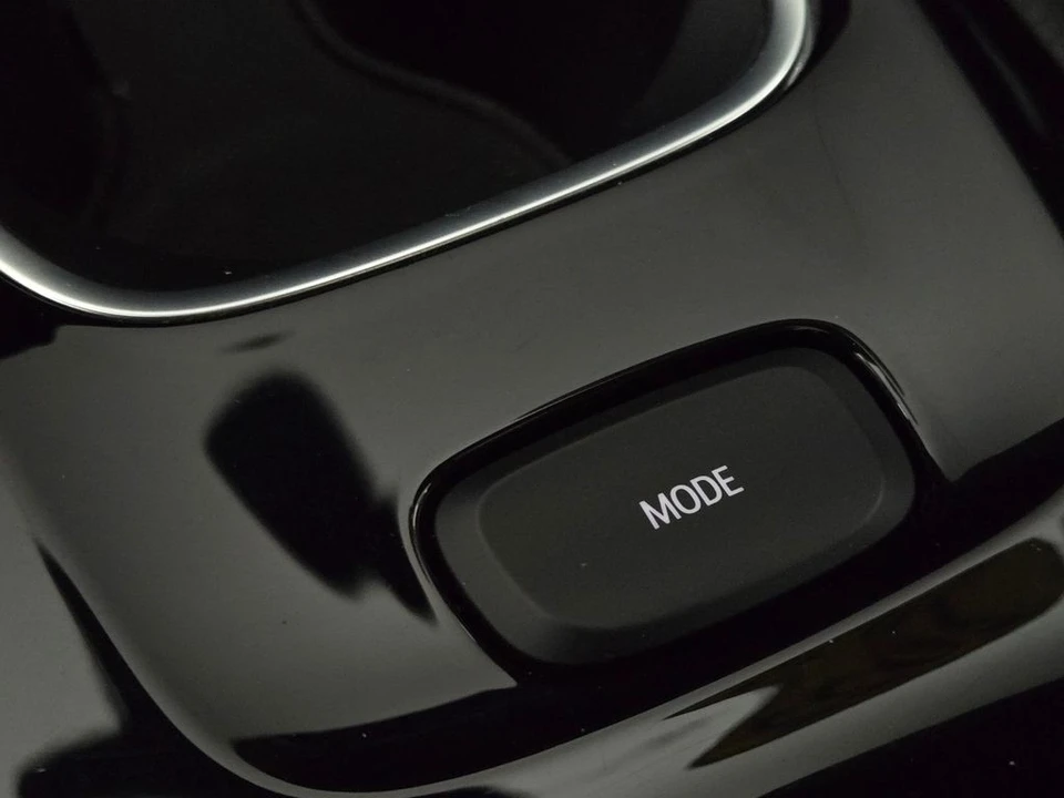 2022 Buick Envision - Image 9 of 12