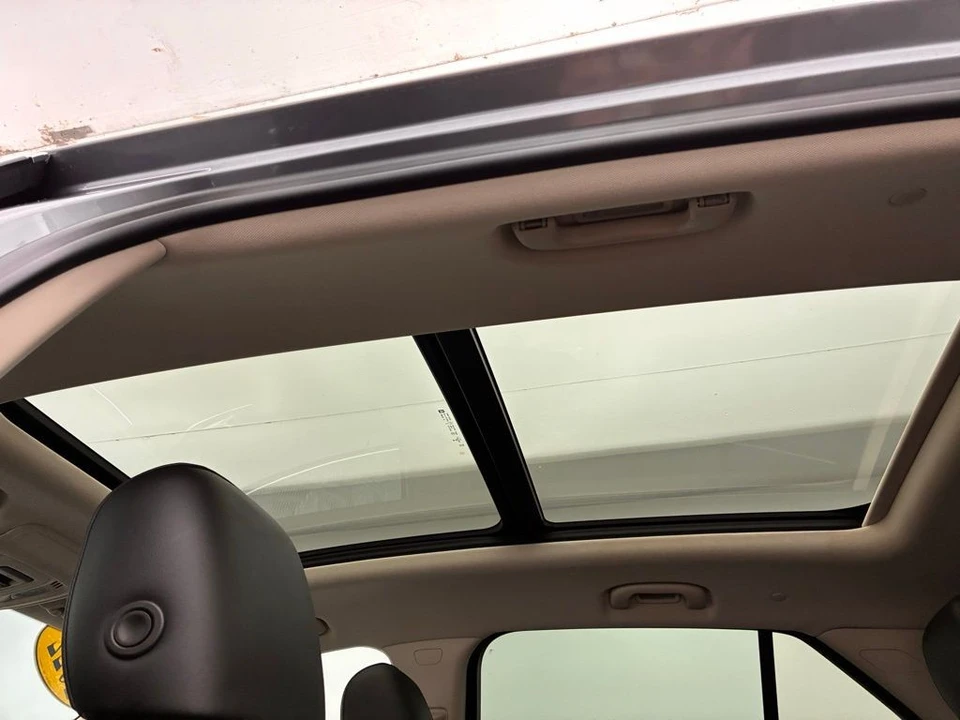 2022 Buick Envision - Image 4 of 12
