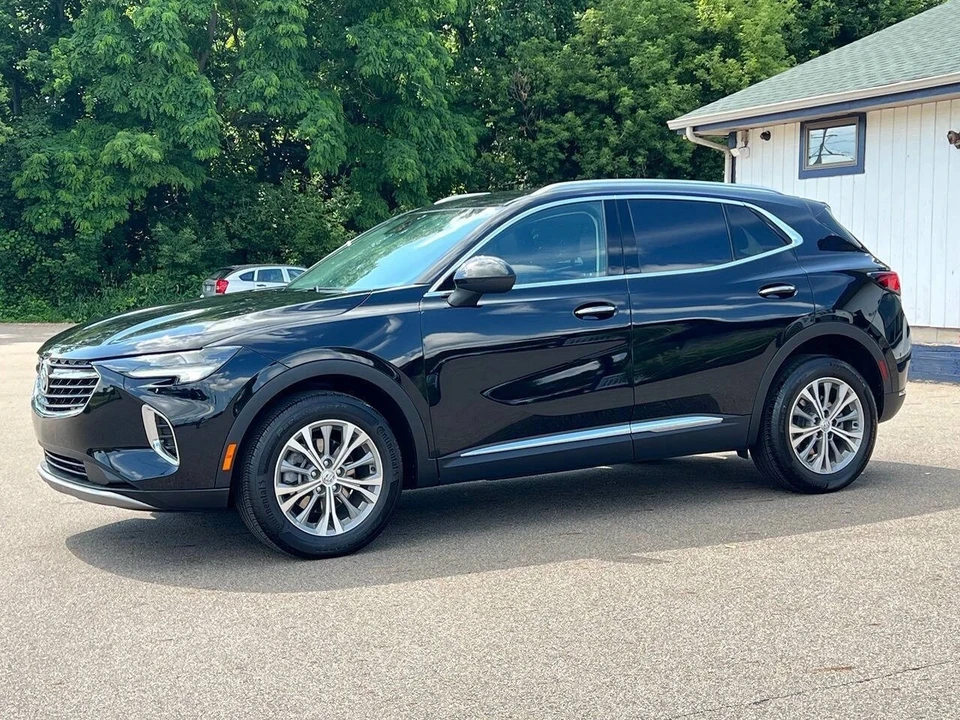 2022 Buick Envision - Image 14 of 21