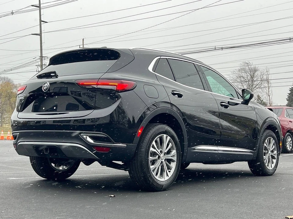 2022 Buick Envision - Image 18 of 21
