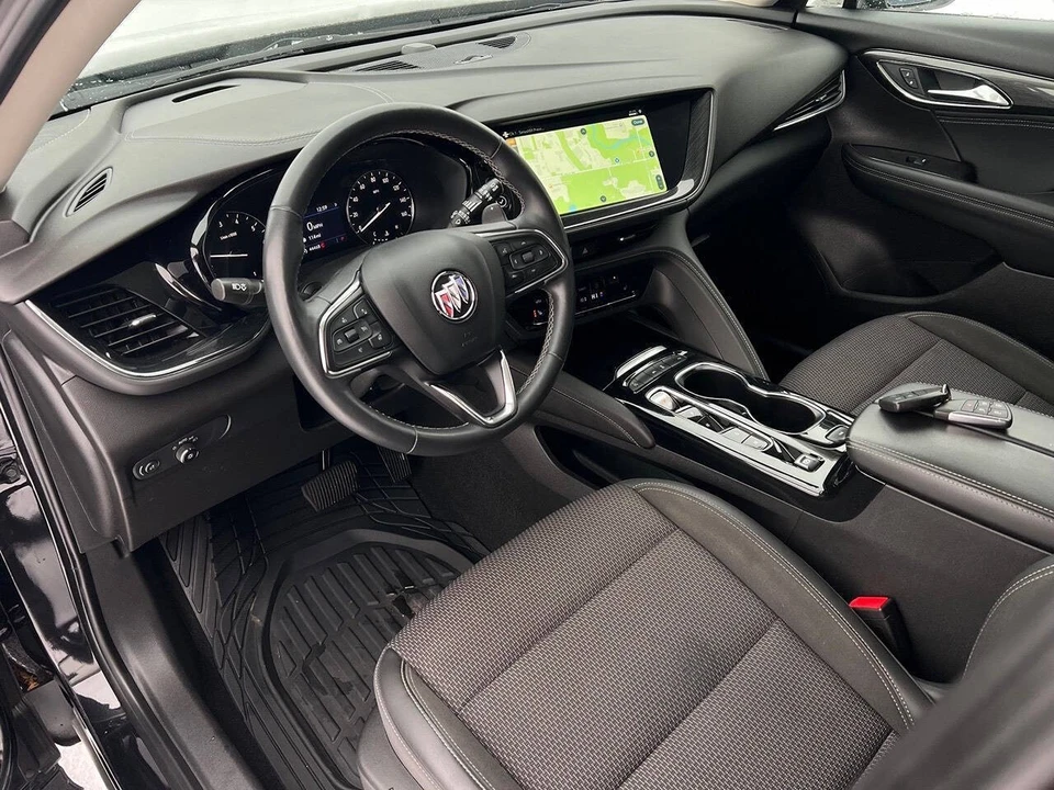 2022 Buick Envision - Image 2 of 21