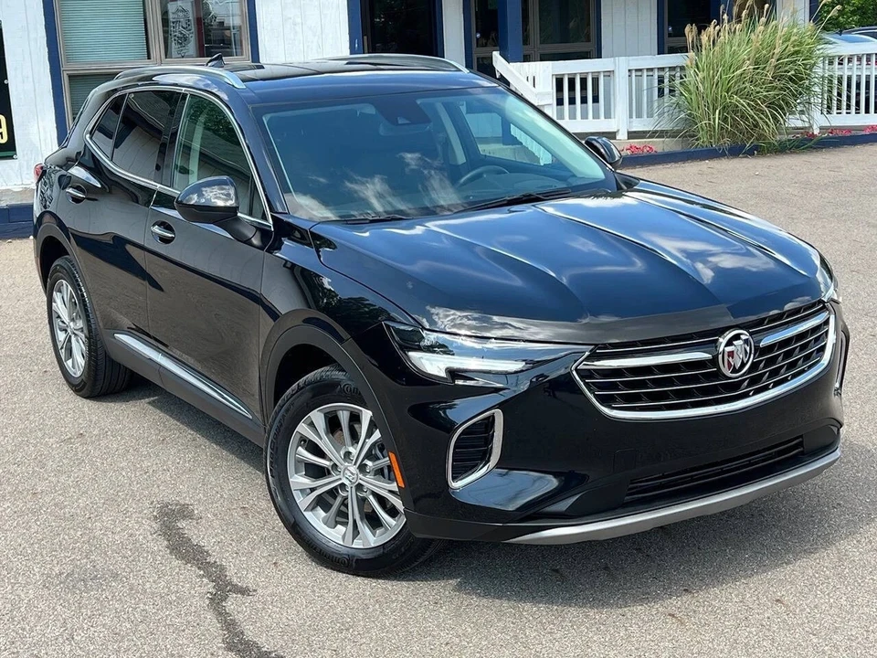 2022 Buick Envision - Image 11 of 21