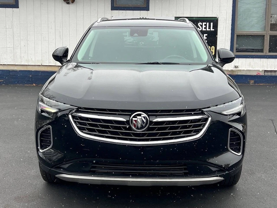 2022 Buick Envision - Image 8 of 21