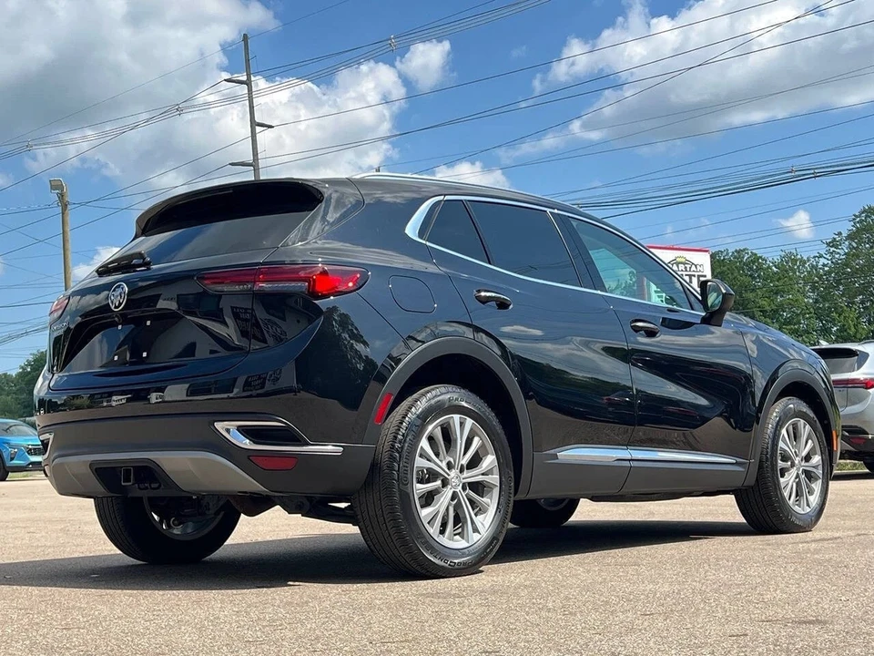 2022 Buick Envision - Image 18 of 21