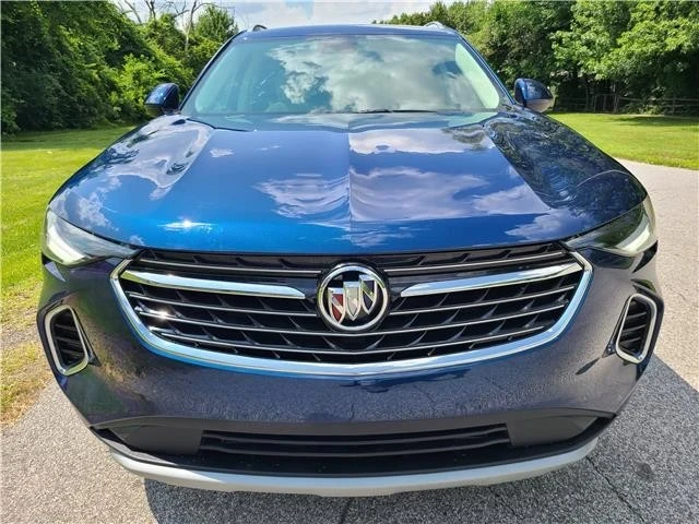 2022 Buick Envision - Image 8 of 21