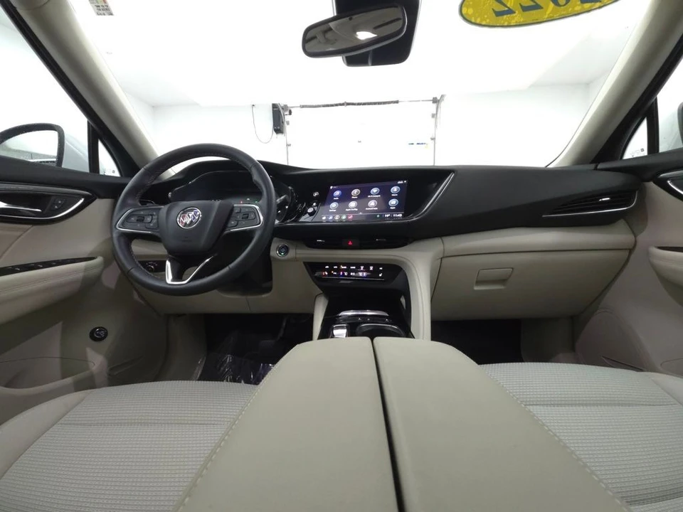 2022 Buick Envision - Image 2 of 12