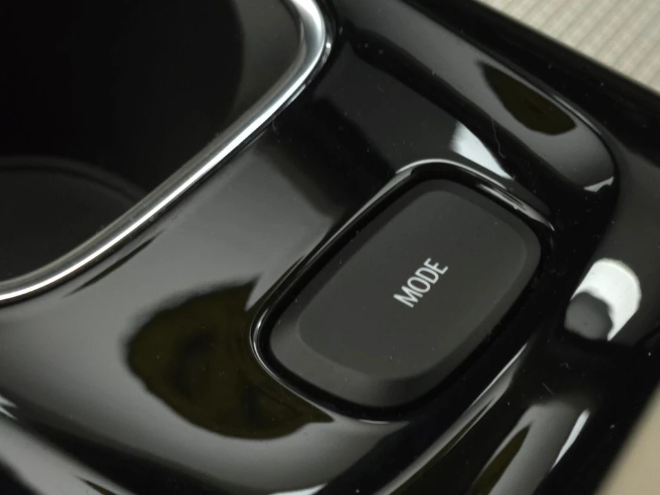 2022 Buick Envision - Image 6 of 12