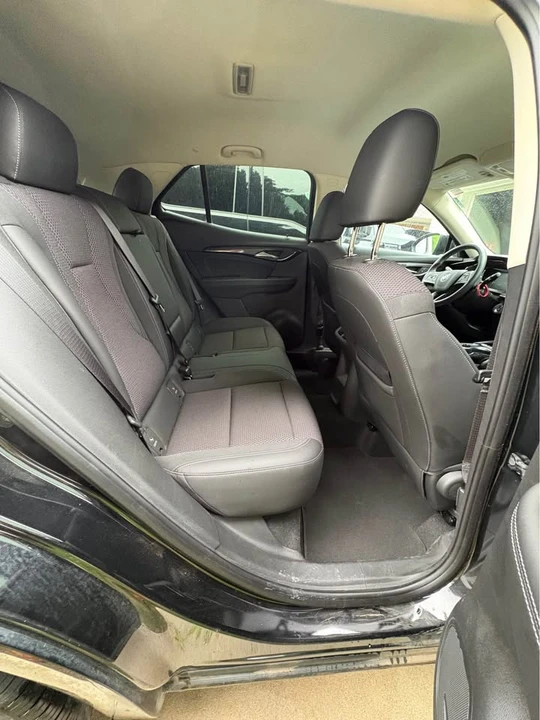 2022 Buick Envision - Image 14 of 19