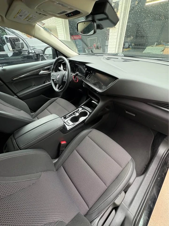 2022 Buick Envision - Image 12 of 19